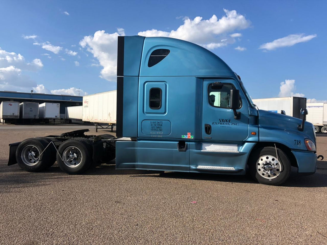 WWL EXPRESS HAS CHOSEN VIGIA FOR ITS UNITS